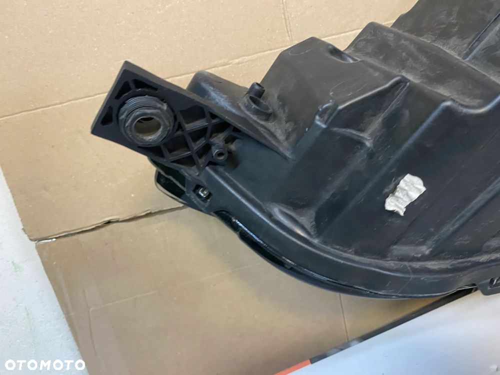 lampa audi a3 8Y full led prawa eu cała - 6