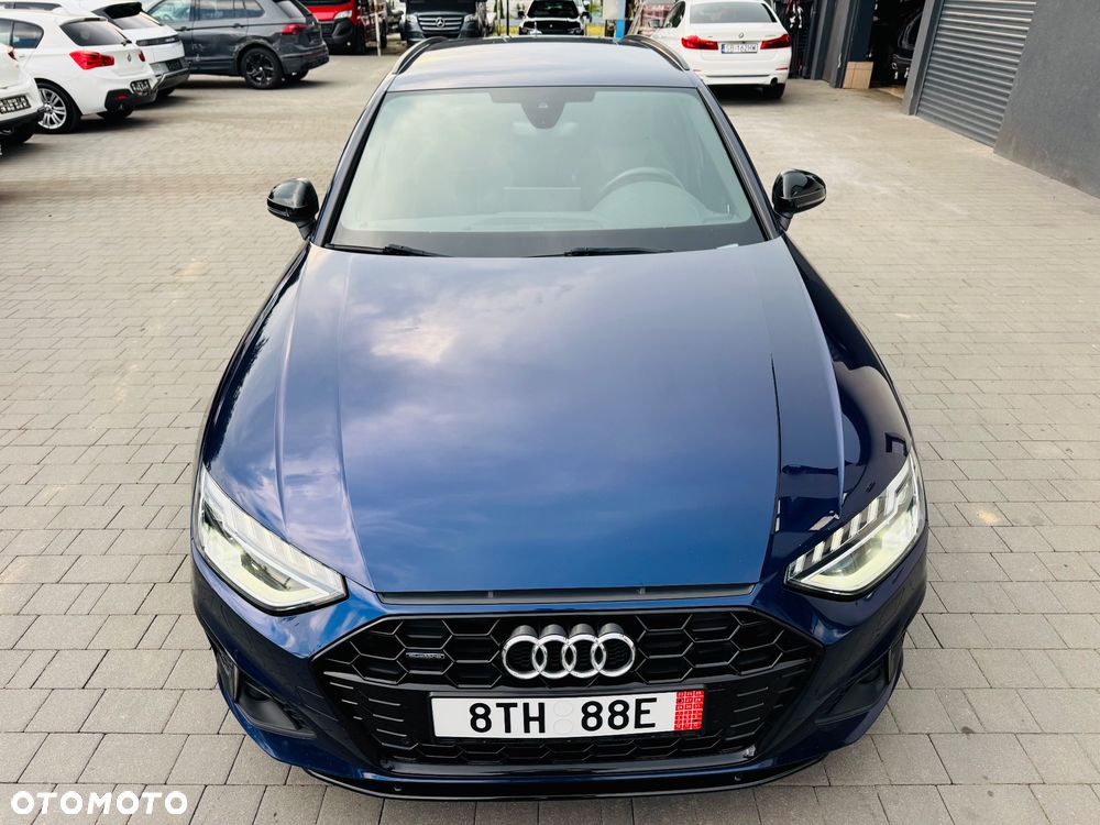 Audi A4 Avant 40 TDI Quattro S Line S tronic - 4