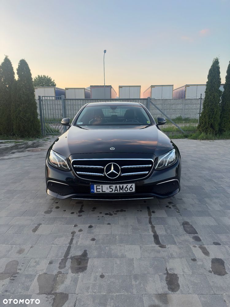 Mercedes-Benz Klasa E 220 d 4-Matic Avantgarde - 4