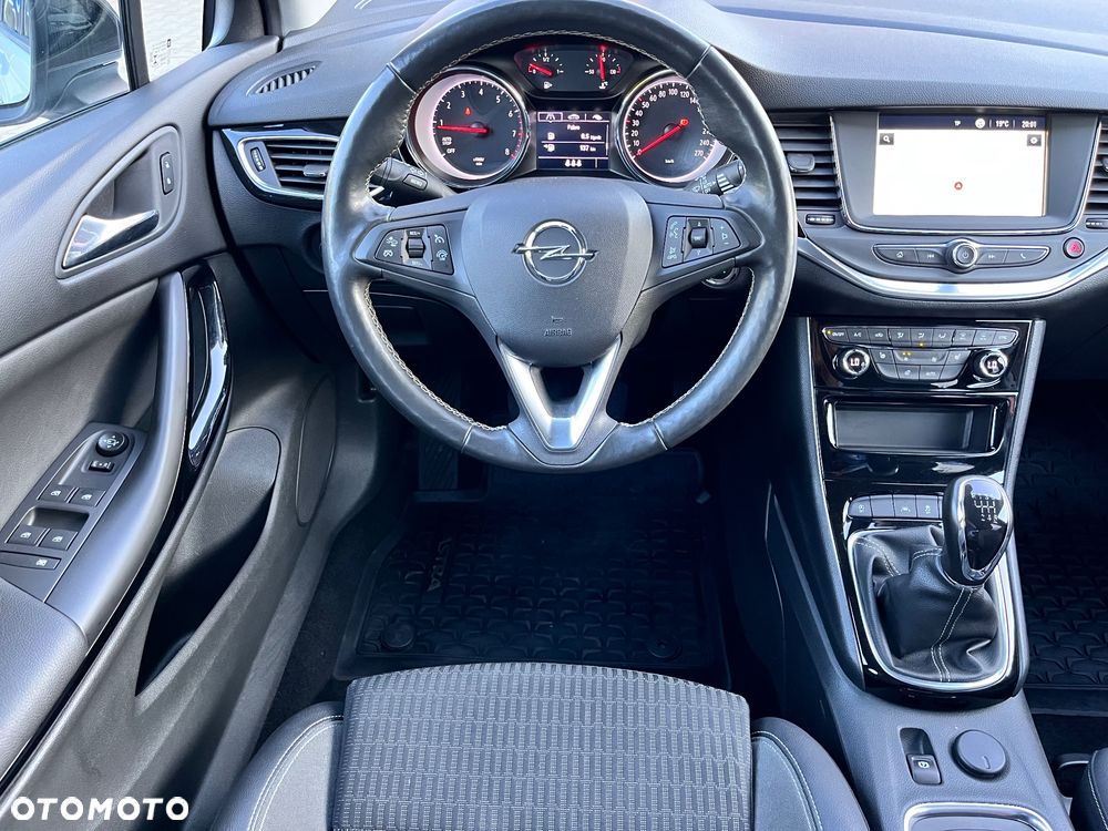 Opel Astra - 17