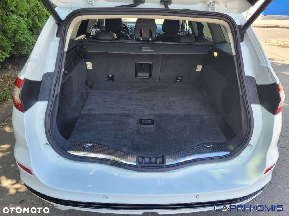 Ford Mondeo SW - 26