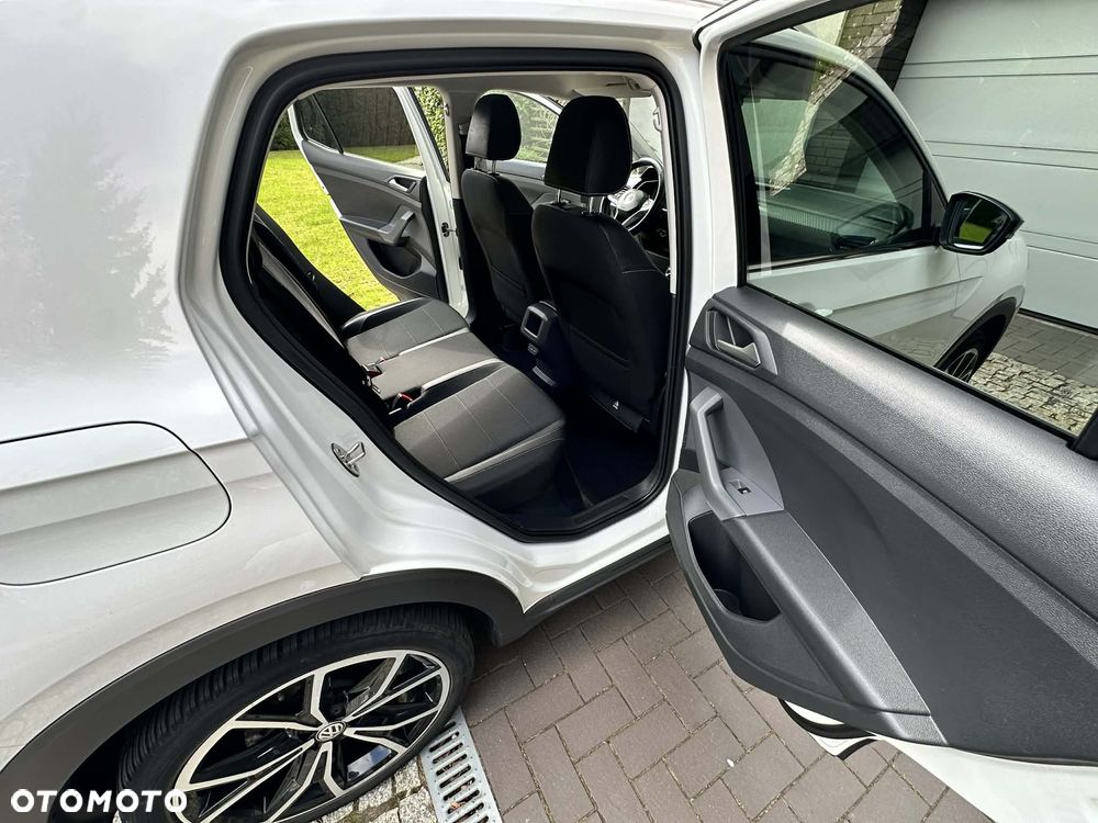 Volkswagen T-Cross 1.0 TSI Style DSG - 25