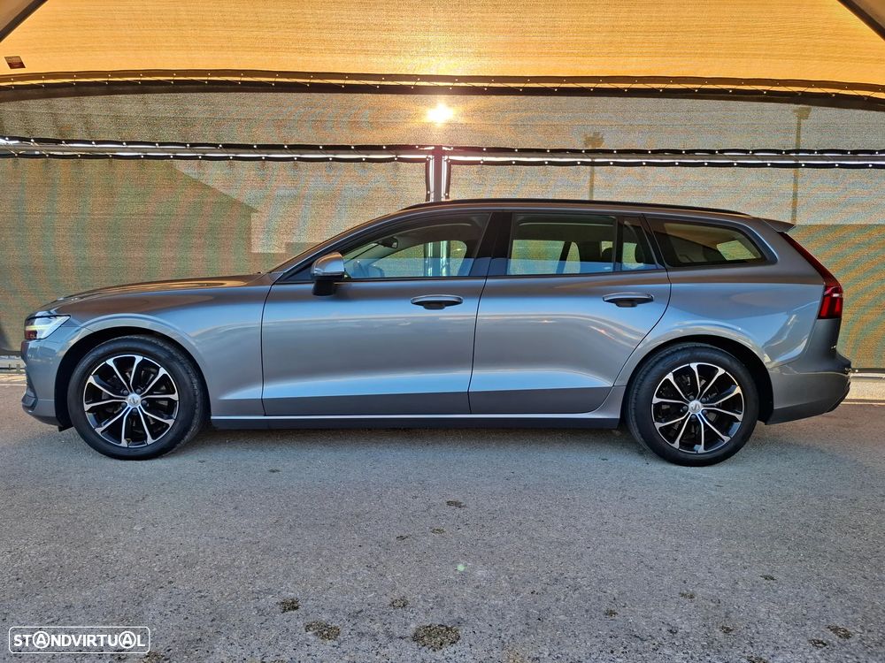 Volvo V60 2.0 D3 Momentum - 12