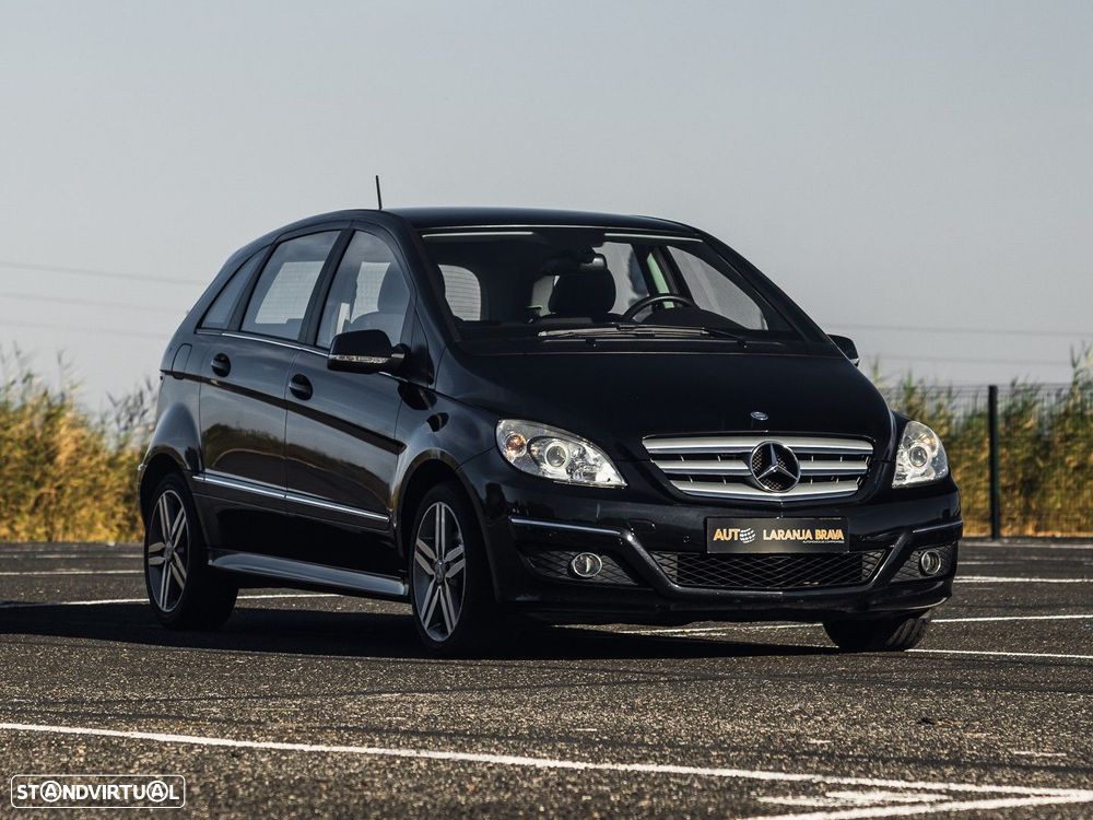 Mercedes-Benz B 180 CDi - 12