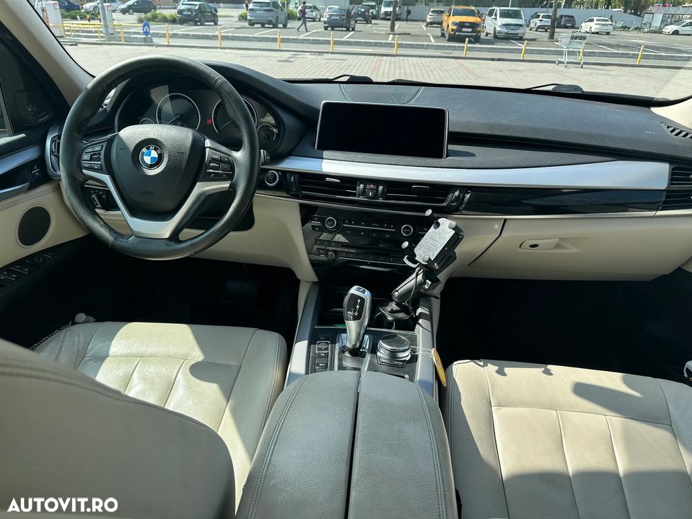 BMW X5 xDrive30d - 7