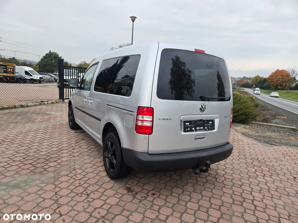 Volkswagen Caddy 2011