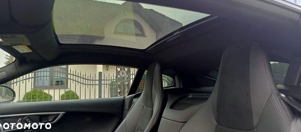 Jaguar F-Type 2.0 Turbo R-Dynamic - 17