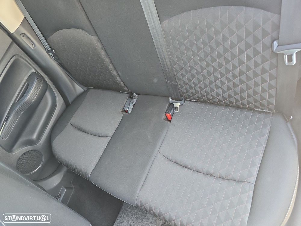 Mitsubishi Space Star 1.2 Intense Connect Edition - 13