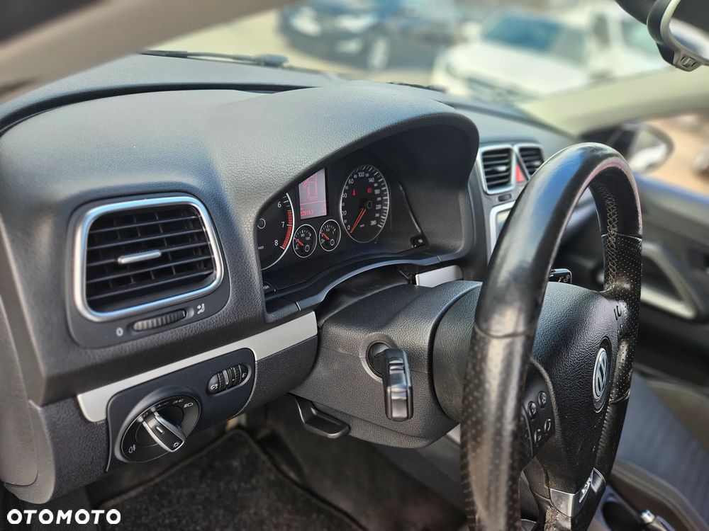 Volkswagen Scirocco 1.4 TSI Edition - 17
