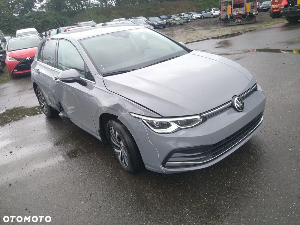 Volkswagen Golf - 19