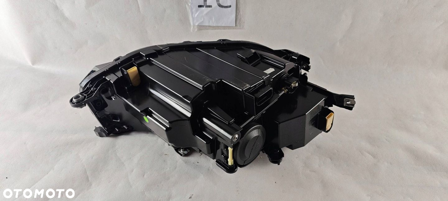 VW T-CROSS T CROSS FULL LED LEWY REFLEKTOR LAMPA LEWA 2GM941005B - 10