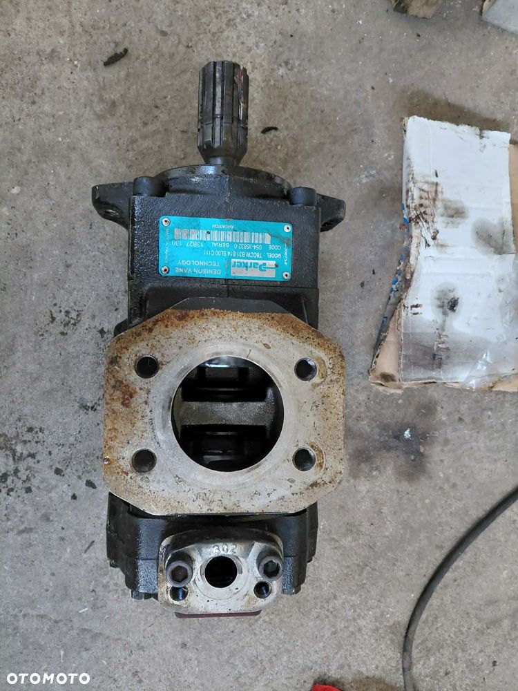 Pompa Hydrauliczna Łopatkowa Parker Denison T6CCW B31 B14 SL00 C111 - 4