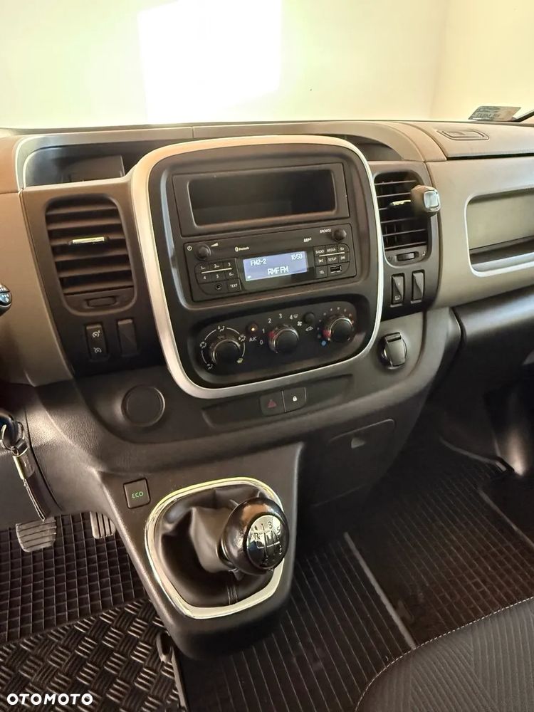 Renault Trafic - 6