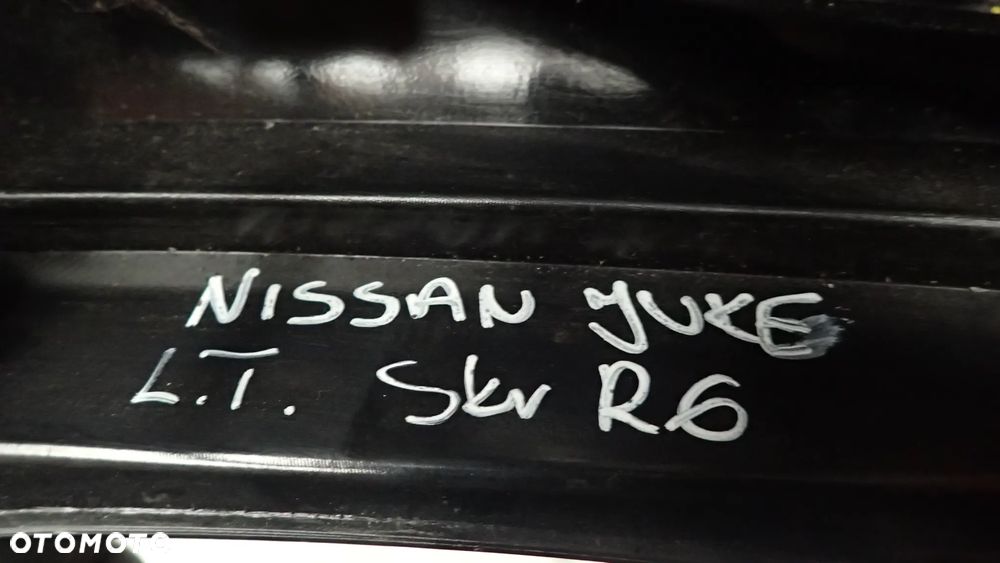 LAMPA PRAWY TYŁ NISSAN JUKE - 8