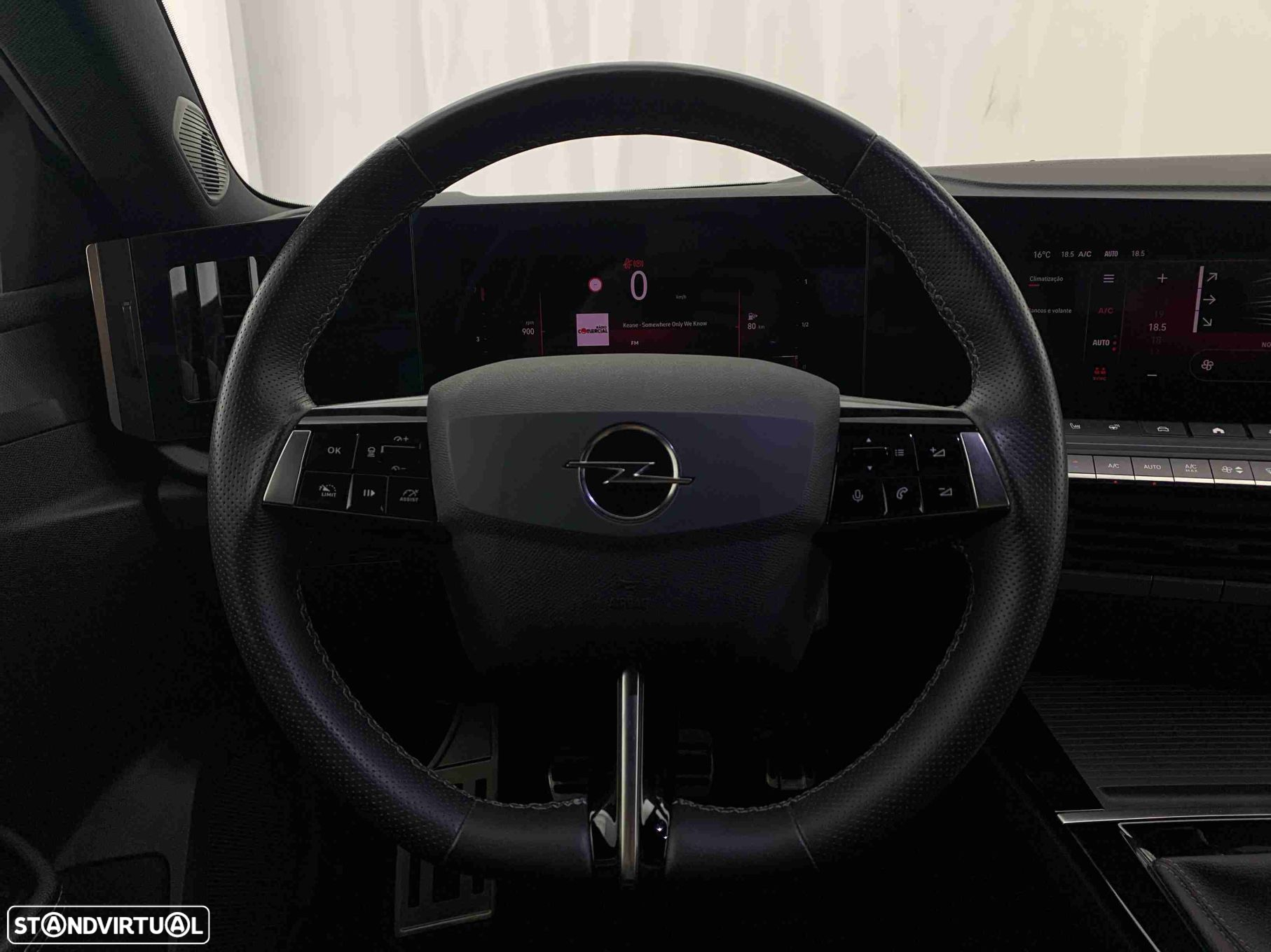 Opel Astra 1.2 T GS - 9