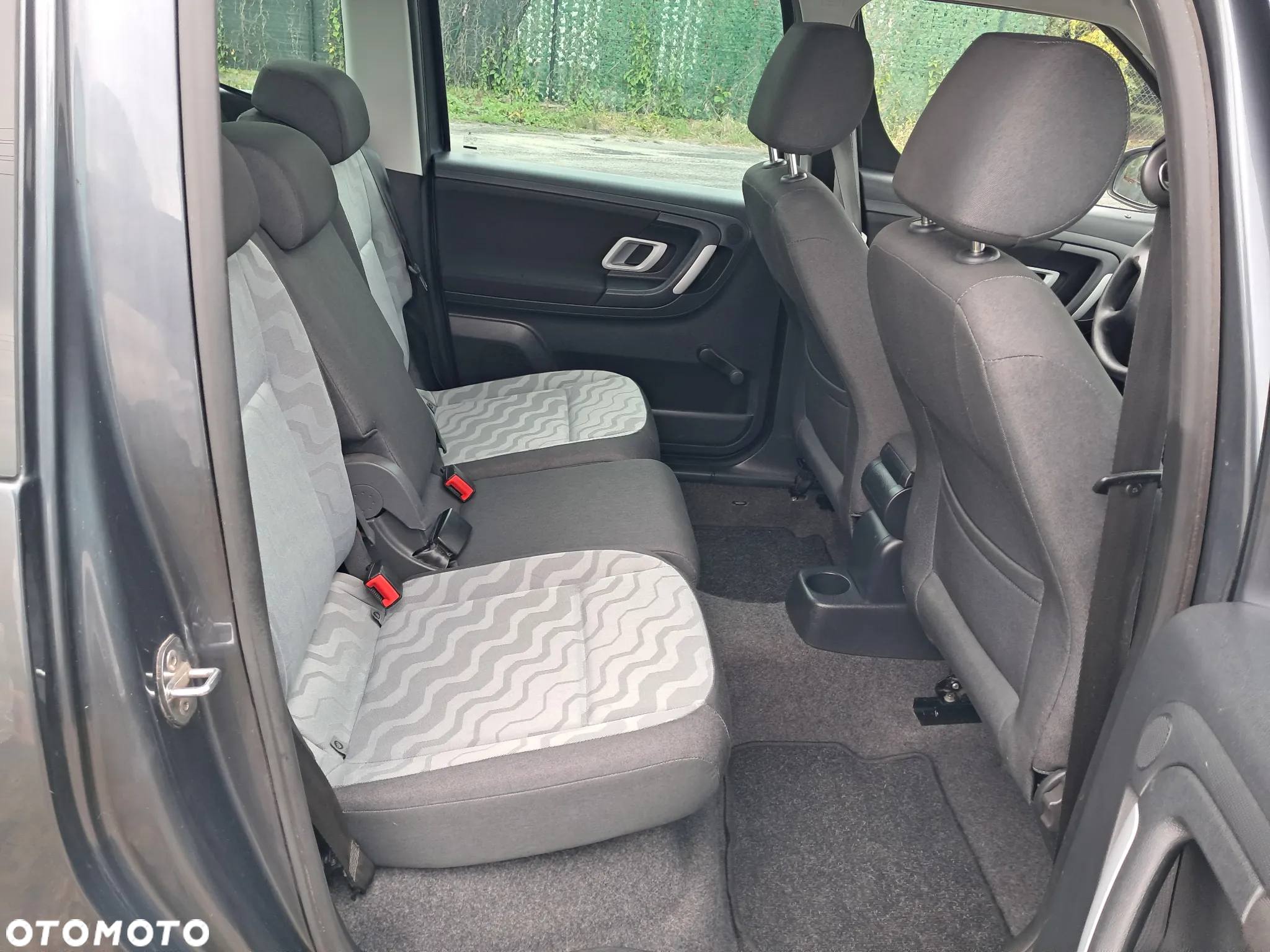 Skoda Roomster 1.4 16V Elegance - 17