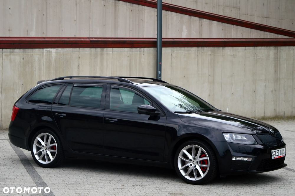 Skoda Octavia 2.0 TDI DSG RS - 3