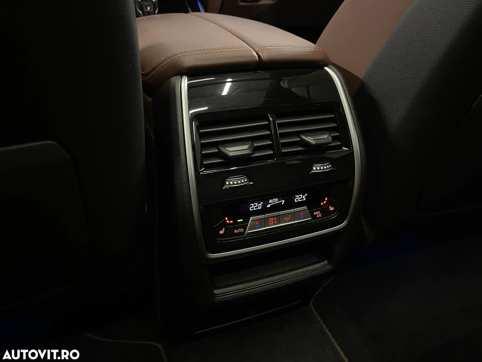 BMW X5 M M50i - 31