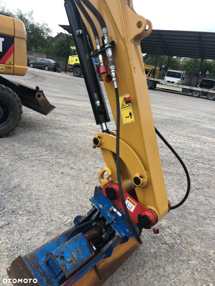 Caterpillar 305.5 - 11