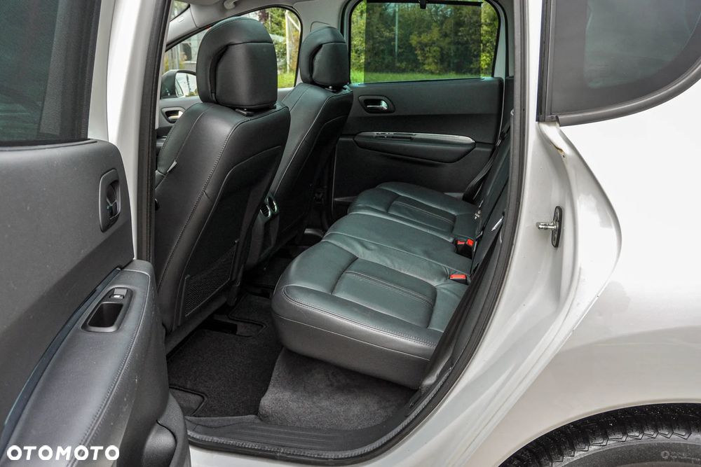 Peugeot 3008 155 THP Automatik Platinum - 8