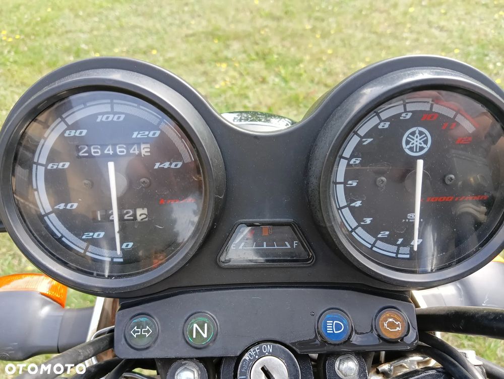 Yamaha YBR - 9