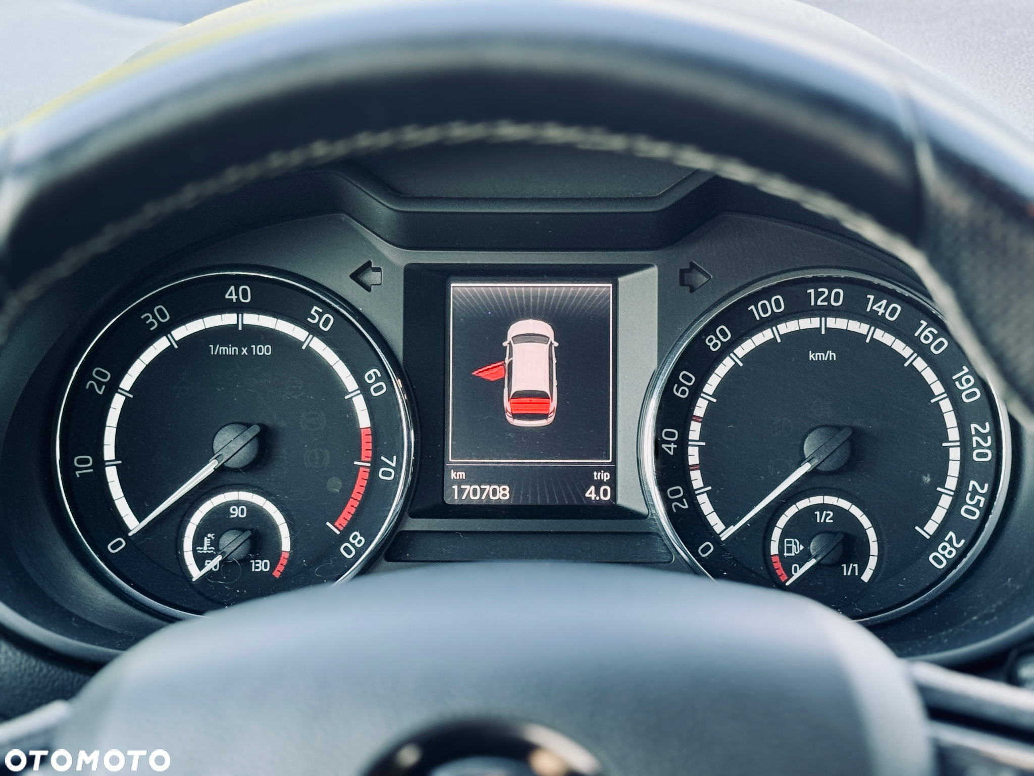 Skoda Octavia 2.0 TSI RS - 31