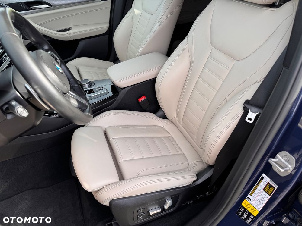 BMW X3 xM40i mHEV - 18