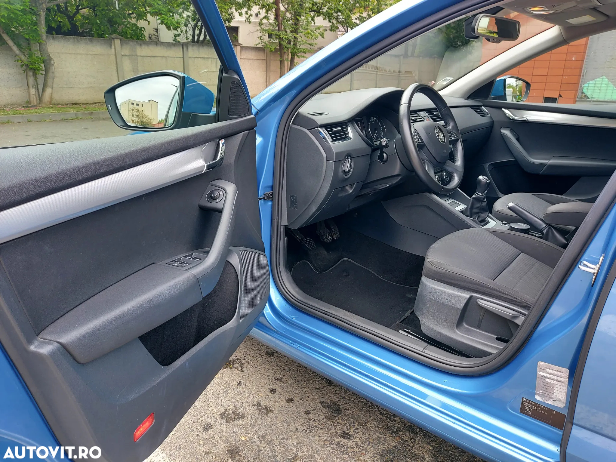 Skoda Octavia 1.2 TSI ELEGANCE - 7