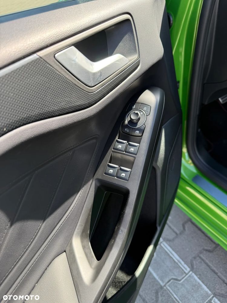 Ford Focus 2.3 EcoBoost ST X - 31