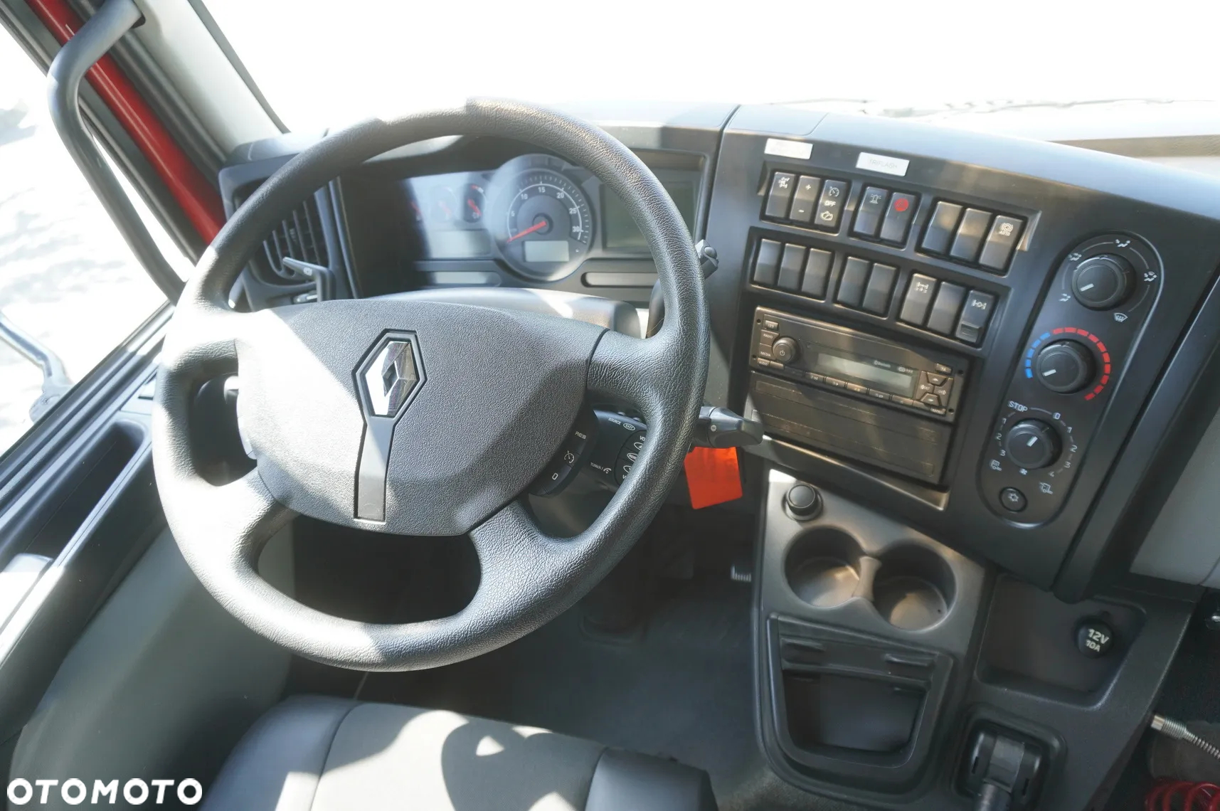 Renault D14 / 18,000 km!!! / Wywrotka 3-stronna - 29