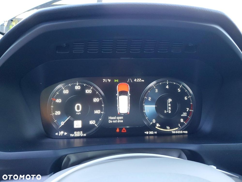Volvo XC 90 T5 AWD Geartronic Momentum Pro - 10