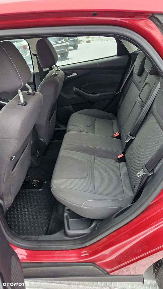 Ford Focus 1.6 TDCi Titanium ECOnetic - 11