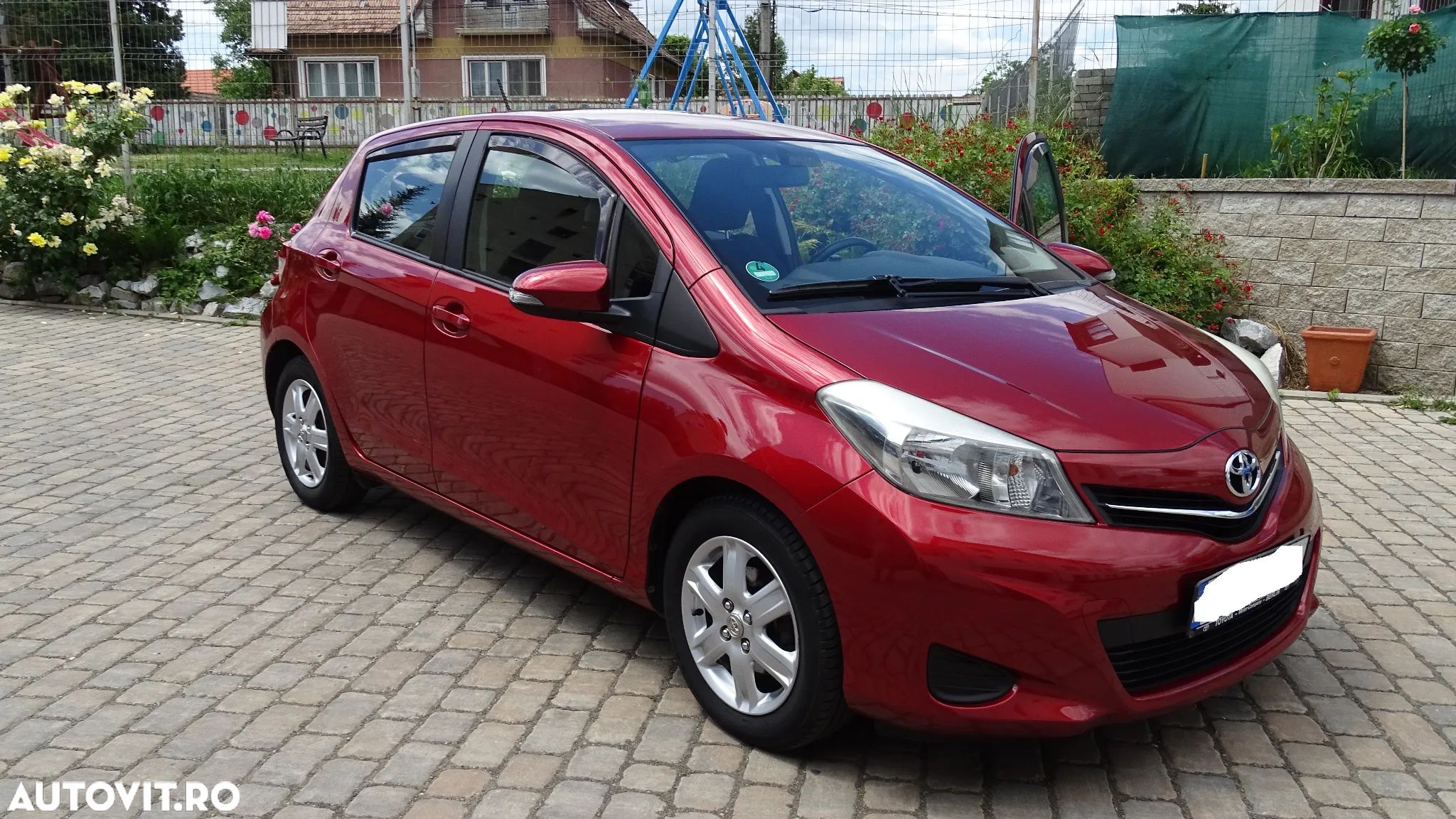 Toyota Yaris 1.33 VVT-i Multidrive S Edition - 1