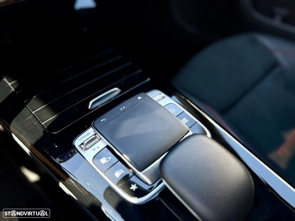 Mercedes-Benz A 180 d AMG Line Aut. - 25