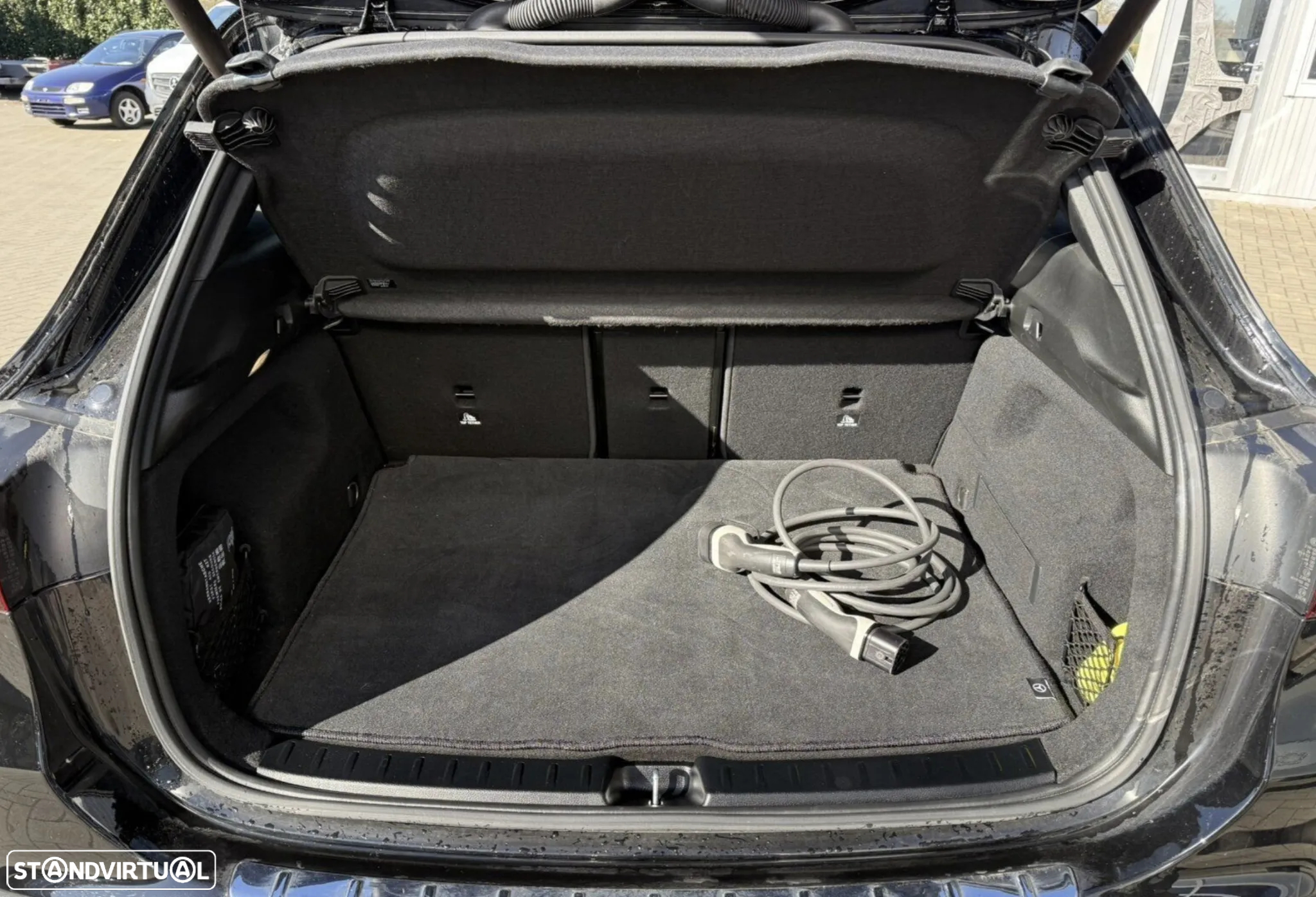 Mercedes-Benz EQA 250 Progressive - 5