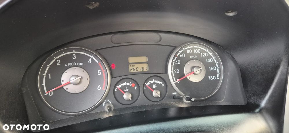 Kia K2500 - 16