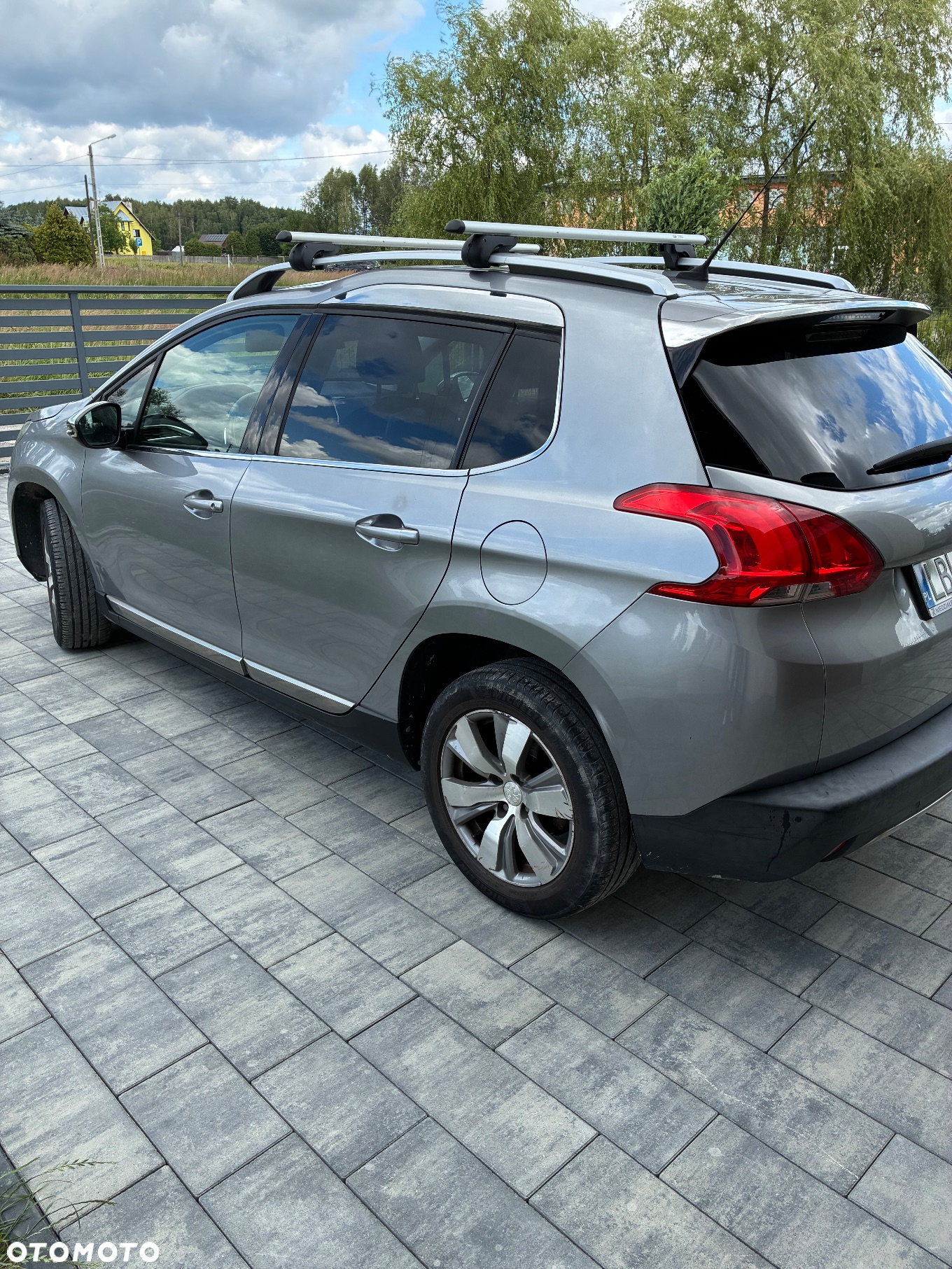 Peugeot 2008 - 3
