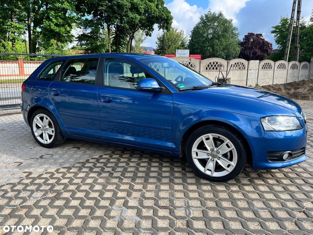 Audi A3 Sportback - 6