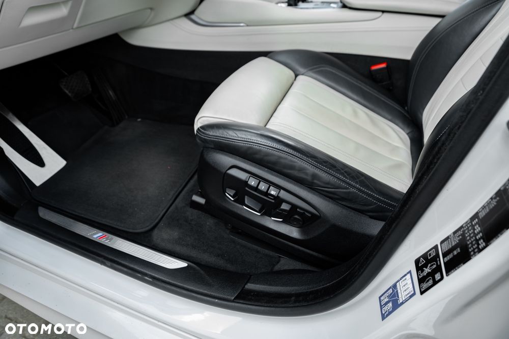 BMW X6 - 19