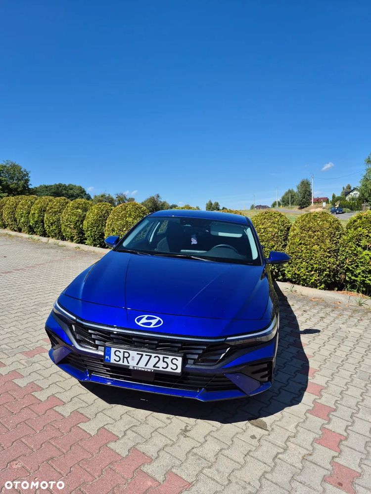 Hyundai Elantra 1.6 Smart - 1