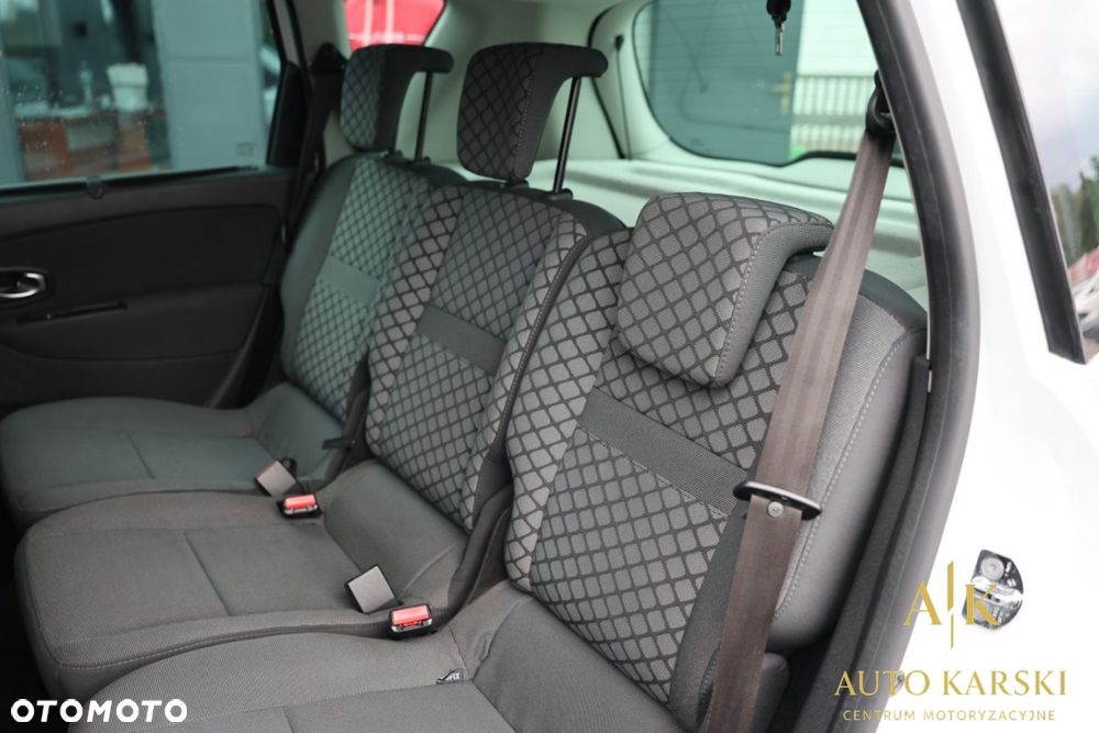 Renault Scenic - 36