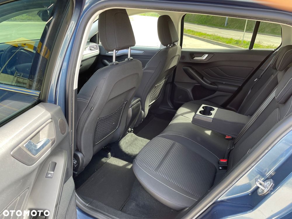 Ford Focus 1.0 EcoBoost STart-Stopp-System TITANIUM - 18