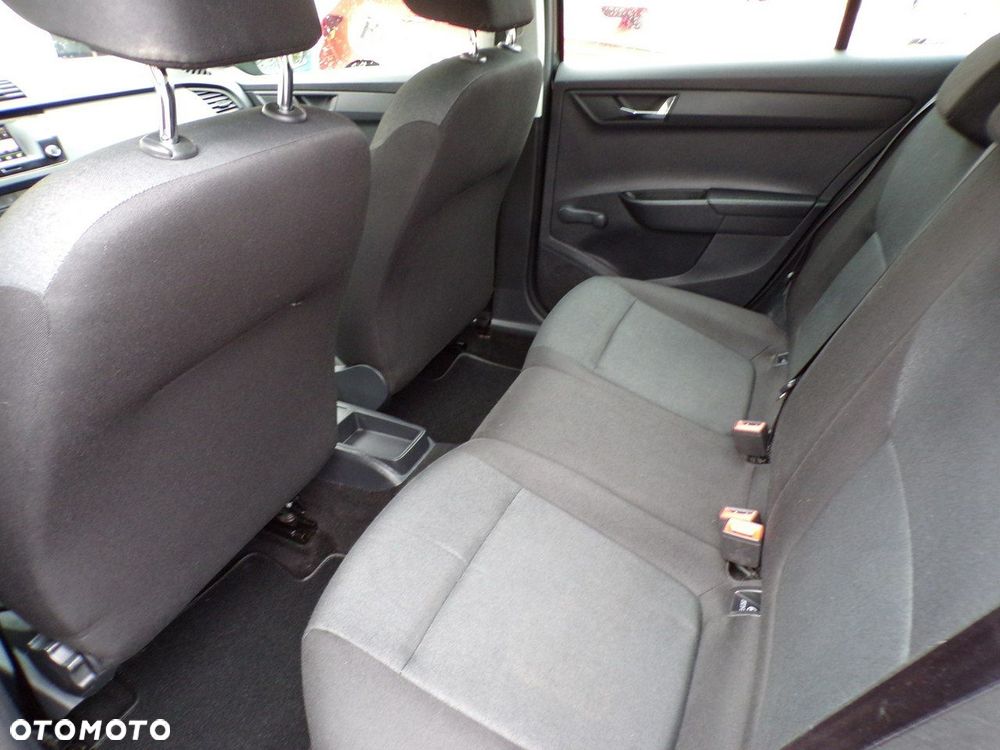 Skoda Fabia 1.0 TSI Tour - 24