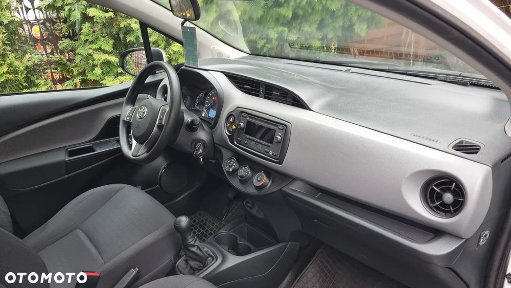 Toyota Yaris 1.0 Active - 8