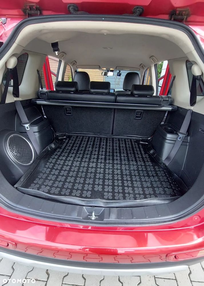Mitsubishi Outlander 2.0 Intense + 4WD CVT - 13