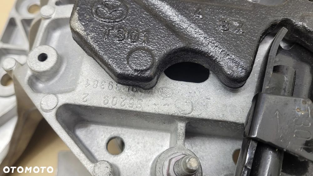 MAZDA CX-60 CX60 ŁAPA PODUSZKA WSPORNIK SKRZYNI BIEGÓW KR9P39381 - 6