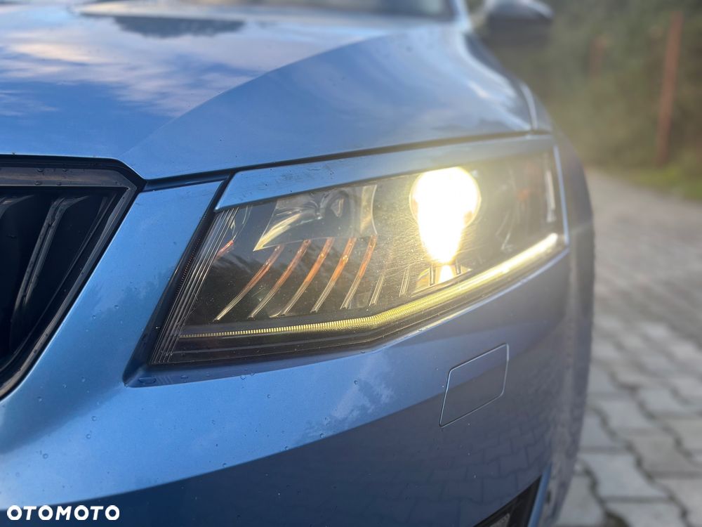 Skoda Octavia 1.6 TDI Edition DSG - 17