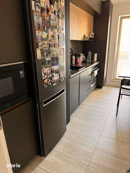 Apartament 3 camere Cosmopolis de vanzare — fotografia 3