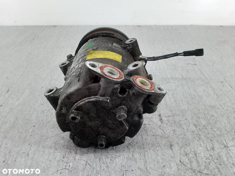 POMPA, SPRĘŻARKA KLIMATYZACJI FORD FOCUS II 3M5H-19D629-PG 1.6 16V - 4