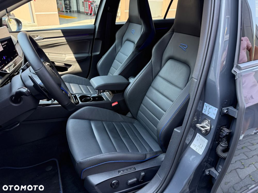 Volkswagen Golf 2.0 TSI 4Motion R DSG - 12